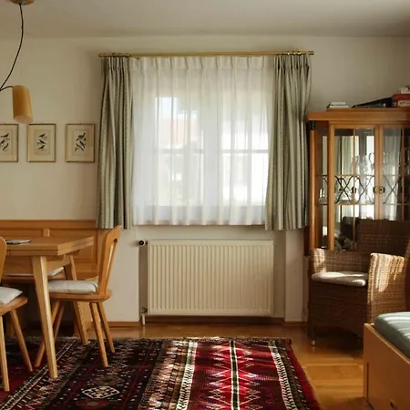 Haus Evi - Hochparterre Oberstaufen